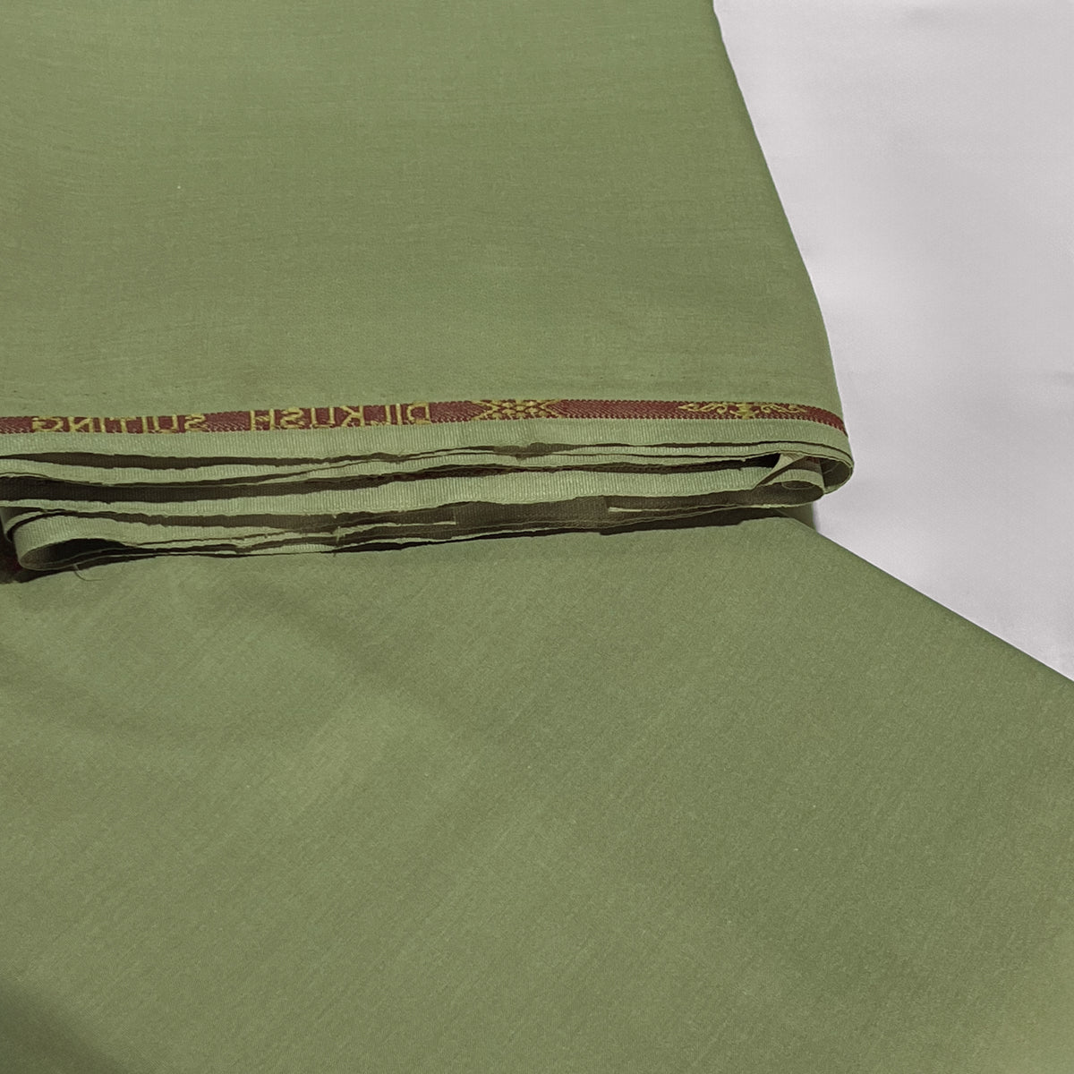 green color Textured Wash & Wear Men's Unstitched Fabric